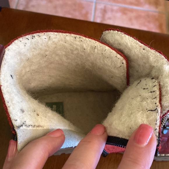 Remonte Tex Red Leather Boots with Fold Out Snow Cleats - Picture 5 of 11